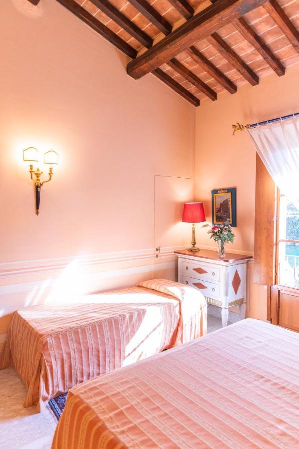 Hotel Il Piccolo Castello Monteriggioni Exterior foto