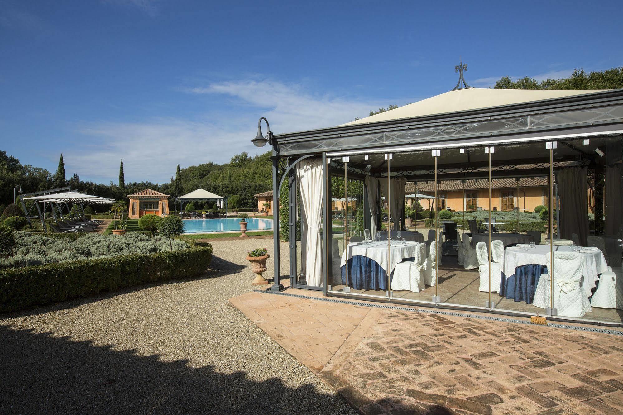 Hotel Il Piccolo Castello Monteriggioni Exterior foto